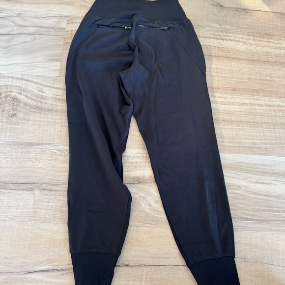 Athleta Black Venice Jogger - Picture 2 of 6